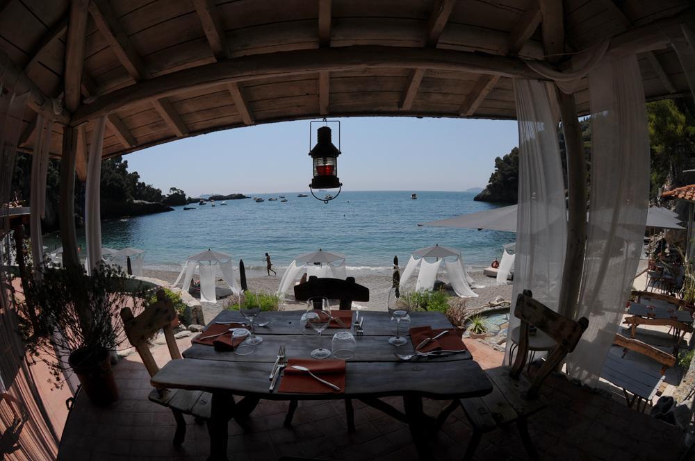 Bed and Breakfast Eco Del Mare Леричи Экстерьер фото